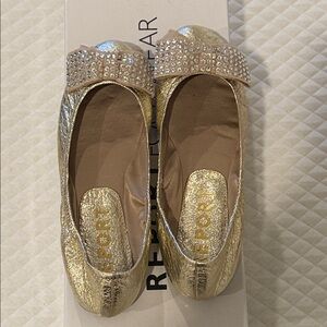 Report Shimmering Gold Flats with Studded Bow